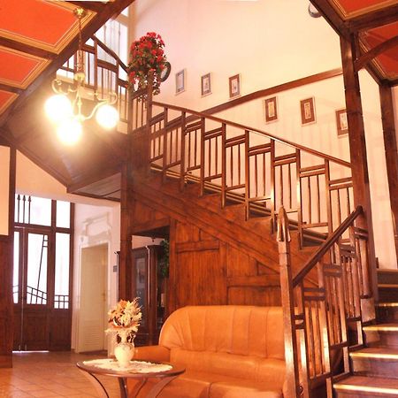 Pension Habermannova Vila Bludov  Buitenkant foto