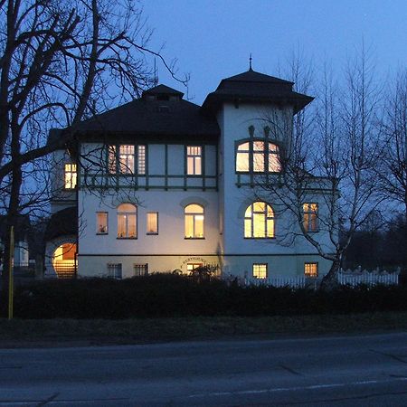 Pension Habermannova Vila Bludov  Buitenkant foto