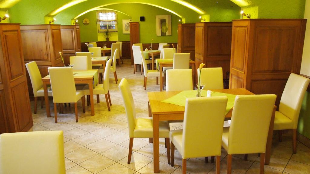 Pension Habermannova Vila Bludov  Buitenkant foto